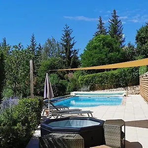 https://aux-chataigniers-alpins.fr-provencehotel.com